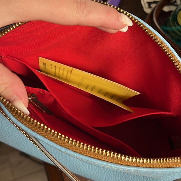 dooney and bourke ruby crossbody sky blue color - Picture 5 of 5